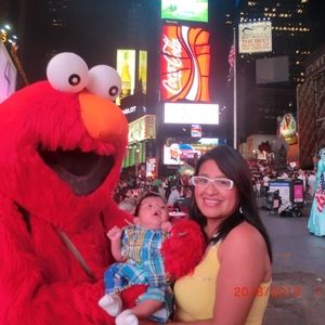 Meet your Posher, Ada giovanna